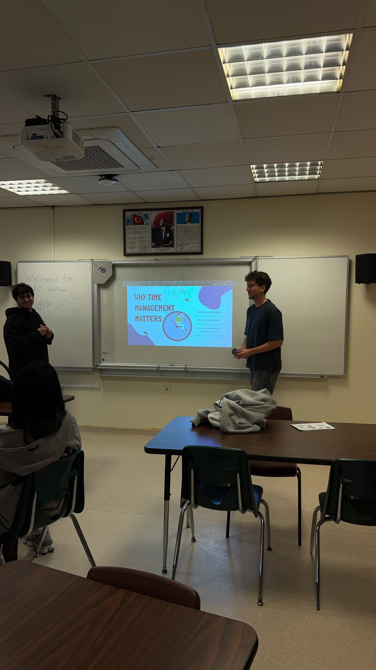 Student presenters introducing time management at the Turkey chapter meeting.